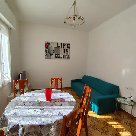 Sunny House - Via Visitazione * Sanremo